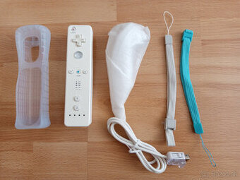 Nintendo WII ovládač úplne nový - biela farba