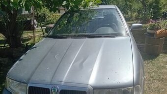 Škoda octavia 1.6 benzin REZERVOVANE