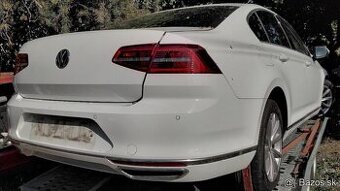 Volskwgen Passat B8 2.0 TDi 2018 predám DVERE zadný nárazník