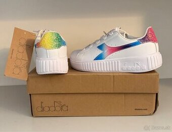 DIADORA tenisky