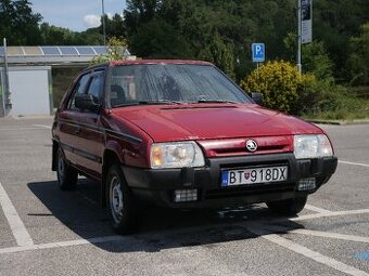 Škoda Favorit 135 LX/L