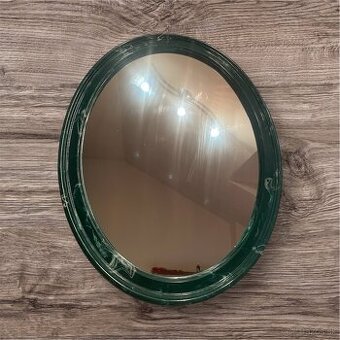 Nástenné oválne zrkadlo
