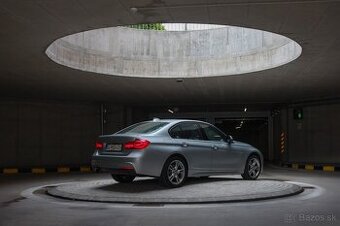 BMW rad 3 330i xDrive M Sport A/T