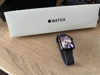 Apple Watch SE 44mm
