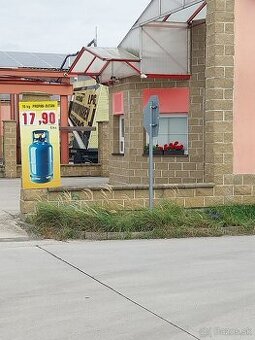 Tankovanie a predaj propanbutanovich fliaš