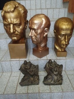 Busta T.G.Masaryk, Klement Gottwald, Antonín Zapotocky,ites