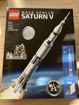 LEGO 21309 - NASA Apollo Saturn V