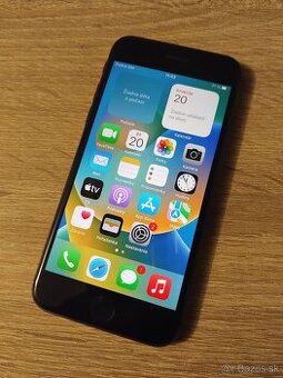 iPhone 8 / 64GB / Dobrý stav
