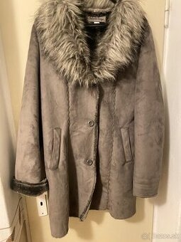 Dámsky Kabát s umelou kožušinou / Women Faux fur coat
