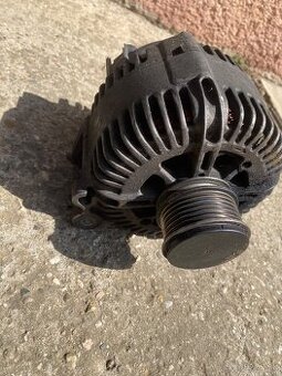 Alternátor passat b6