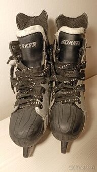 Chlapčenské ľadové korčule