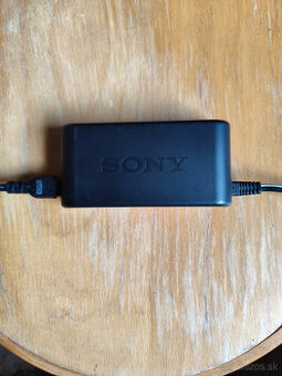 Napájací zdroj Sony AC-PW10AM