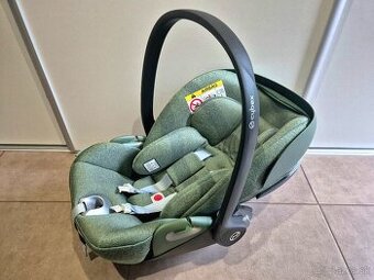 Predam autosedacku Cybex Cloud T i-Size zelena