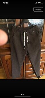 Menžestrové nohavice