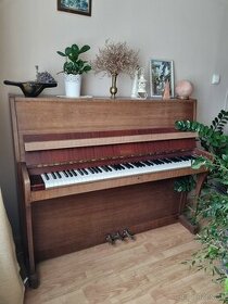 Weinbach trojpedálový klavír - 1