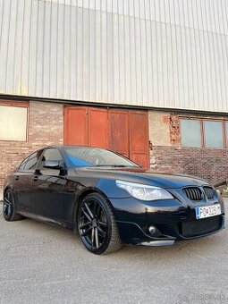 BMW e60 525i