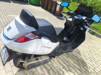 Peugeot satelis 125 RS