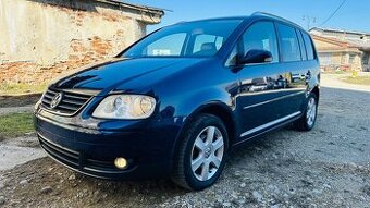 Volkswagen Touran 2.0TDI Highline