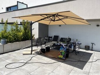 Slnečník/parasol priemer 300cm krémovy
