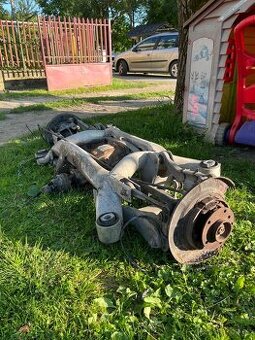 Žádná náprava bmw e39