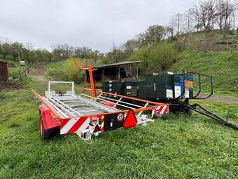 Samonakladacia a Samovykladacia vlečka na balíky
