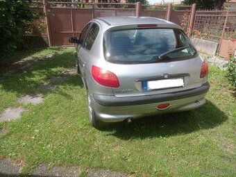 Predám Peugeot 206, 1.4 i