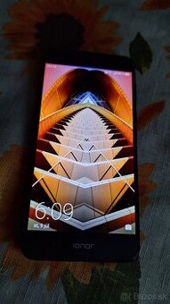 Honor 8 4/32GB android 7 dual sim - 1