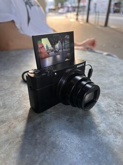 Sony RX100 VII – špičkový kompaktný fotoaparát (TOP stav)