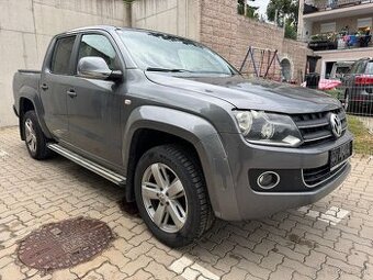 VW AMAROK DSG AUTOMAT ROK VÝROBY 2012  132 KW