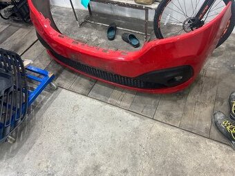 Nárazník Renault Trafic 2015