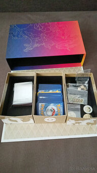 Pokémon TCG Ultra Premium Collection Charizard - LEN KRABICA