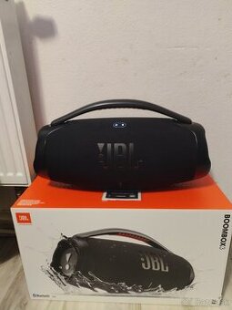 JBL Boombox 3