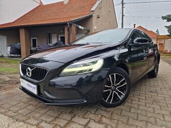 Volvo V40 D2 2.0L 120k Geartronic Momentum (diesel)