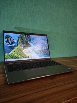 Dell Latitude 5520 – Intel Core i3-1125G4 | 8 GB RAM | 256 G