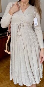 Úpletové šaty veľkosť S/M