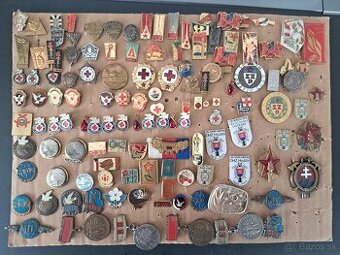 Predám odznaky 3