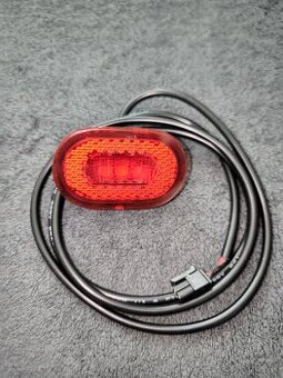 Zadné svetlo xiaomi Mi4