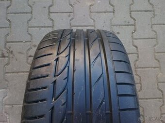 Letné pneu Bridgestone Potenza 255/35 R19