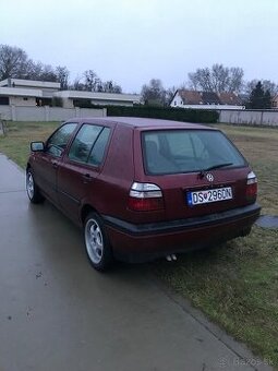 Volkswagen golf 1,6 74 kW 95 ročník top stav❗️❗️❗️