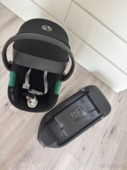 Cybex Aton B2+ Isofix