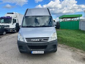 Iveco Daily 2.3 JTD (198000km)