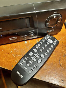Videorekordér Philips VR285