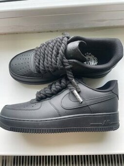 Botasky nike