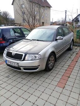 Škoda Superb 1