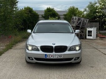 BMW 750i E65