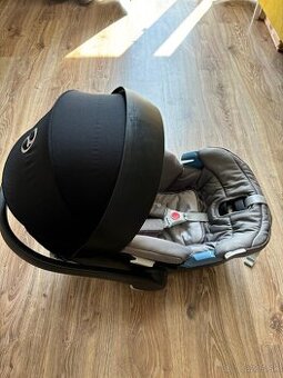 Cybex aton 5