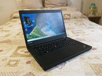 Lenovo. i5-4 gen. SSD 256 GB. RAM 16 GB. 14“ HD.