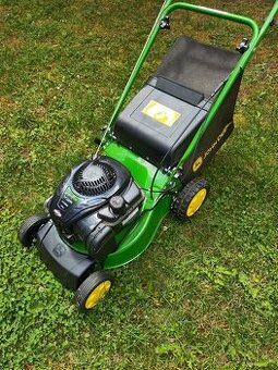 Predám benz. kosačku John Deere RUN41