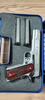 Predám pištoľ Smith & Wesson