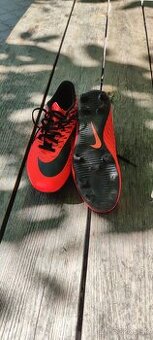 Predam futbalovi obuv Nike Hypervenom Phelon II